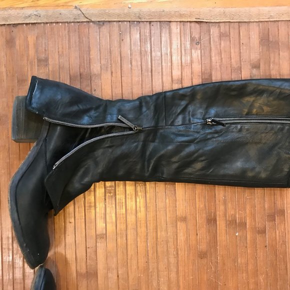 Donald J. Pliner Equestrian Boot 6 1/2 M - Picture 9 of 10